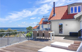 2 Bedroom Beautiful Apartment In Gudhjem in Gudhjem